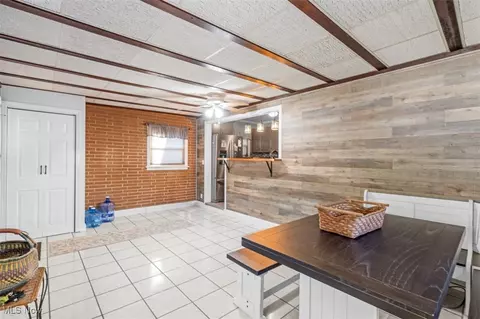 Dining - 71 E 217th St, Euclid, OH 44123 photo 1 of 2