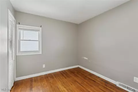 715 E 258th St, Euclid, OH 44132 photo 17