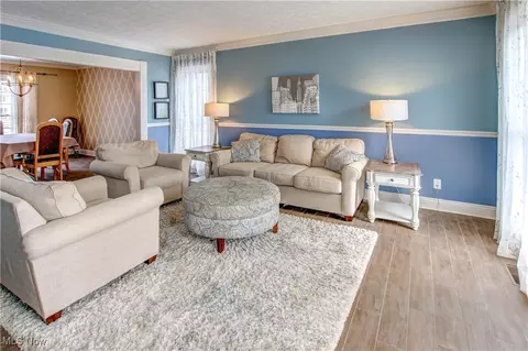 7231 Longview Dr, Solon, OH 44139 photo 3