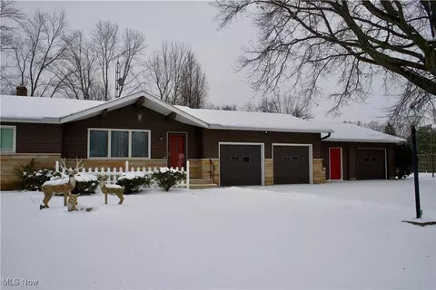 106 Timothy Dr, Tallmadge, OH 44278
