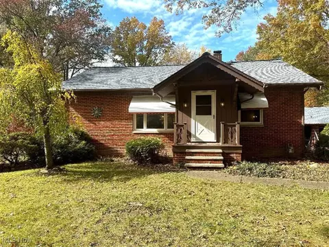 29468 Lansing Dr, Westlake, OH 44145