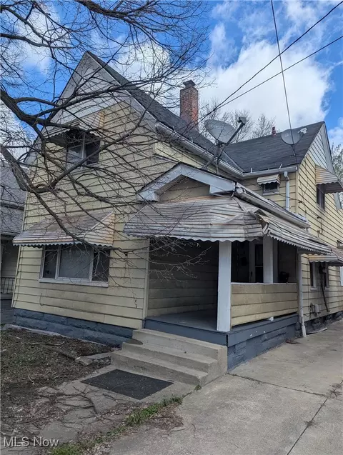 3647 E 53rd St, Cleveland, OH 44105