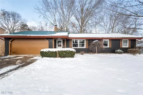 46575 Dogwood Cir, New Waterford, OH 44445