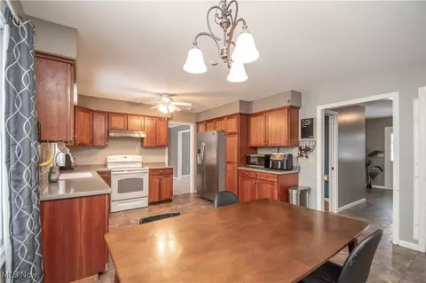 605 Silver Meadow Ln, Boardman, OH 44512 photo 25