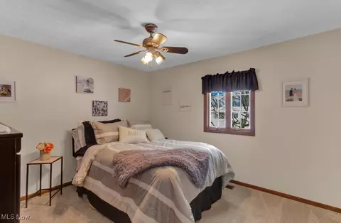 13 Apache Trl, Malvern, OH 44644 photo 16
