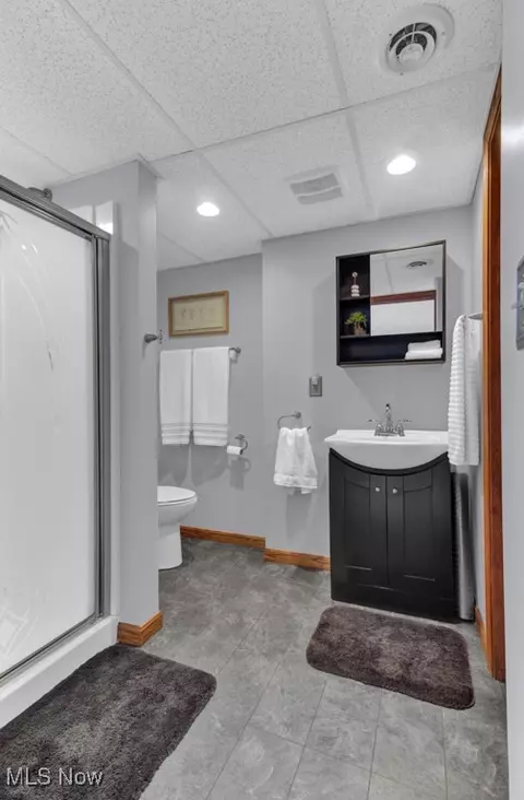 13 Apache Trl, Malvern, OH 44644 photo 22