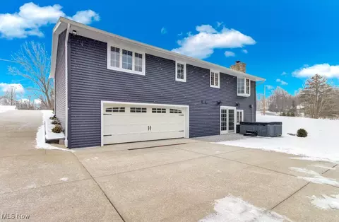 13 Apache Trl, Malvern, OH 44644 photo 25