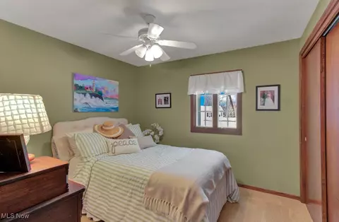 13 Apache Trl, Malvern, OH 44644 photo 17