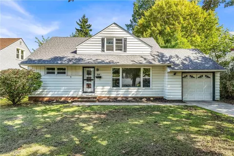 325 Greenvale Rd, South Euclid, OH 44121