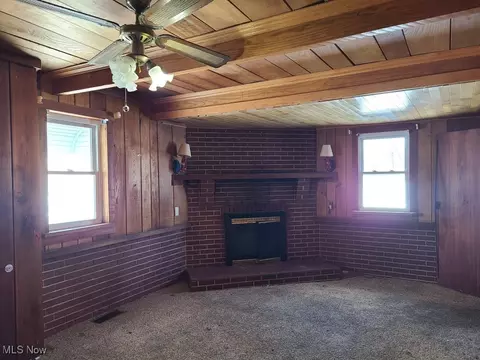 17915 5th St, Beloit, OH 44609 photo 2