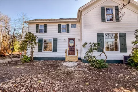 6416 Chapel Rd, Madison, OH 44057