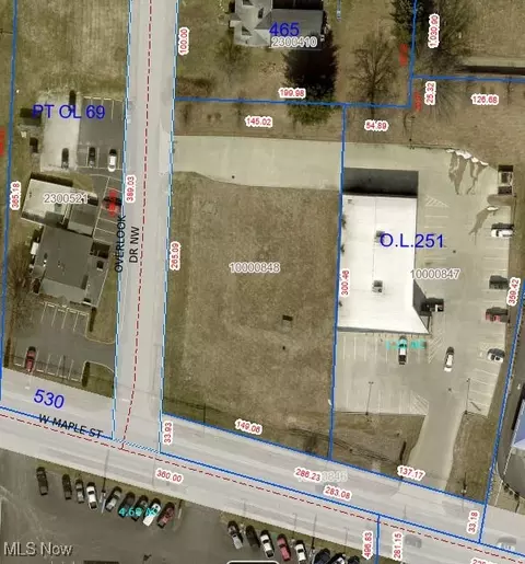 715 W Maple St, Hartville, OH 44632