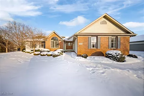 13750 Gopp Ave NE, Hartville, OH 44632