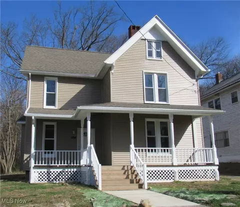 594 Aetna St, Salem, OH 44460
