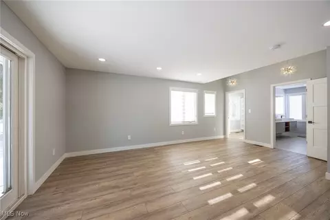 34835 Lakeview Dr, Solon, OH 44139 photo 21