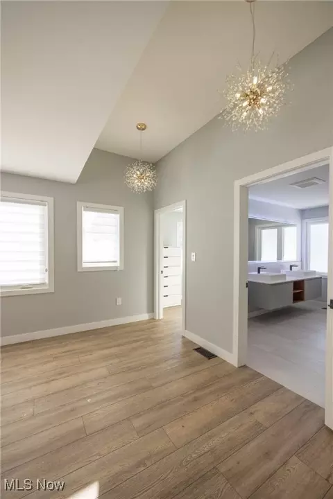 34835 Lakeview Dr, Solon, OH 44139 photo 23