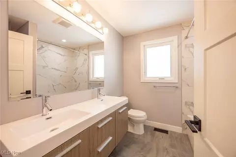 34835 Lakeview Dr, Solon, OH 44139 photo 31