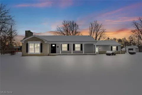 823 Washington Ave, Elyria, OH 44035 photo 1
