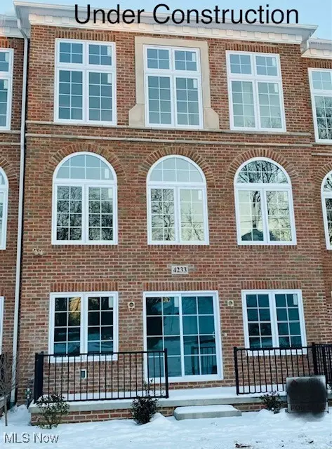 4233 Center St, Willoughby, OH 44094