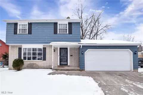 4770 Andrea Ln, Cleveland, OH 44109