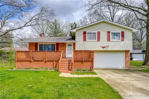 3943 Klein Ave, Stow, OH 44224