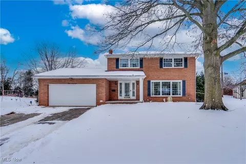 3628 Darien Ave NW, Canton, OH 44718