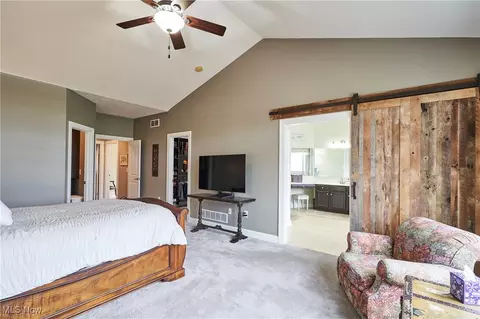 Bedroom - 10460 Thicket Trl, Doylestown, OH 44230 photo 1 of 4