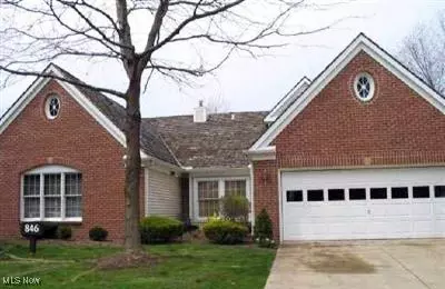 846 Brick Mill Run #B1, Westlake, OH 44145