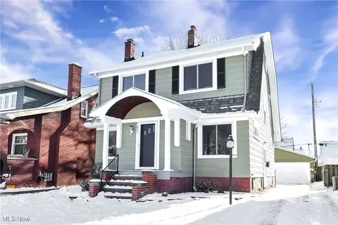 17409 Dartmouth Ave, Cleveland, OH 44111