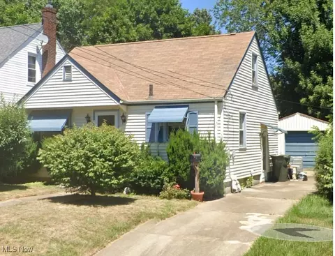 1639 Warrick Pl NE, Canton, OH 44714