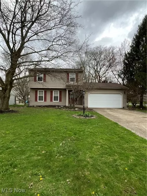 400 Garden Valley Dr, Boardman, OH 44512