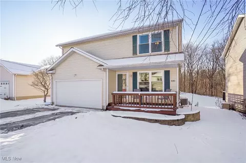 610 Wolf Ave, Wadsworth, OH 44281