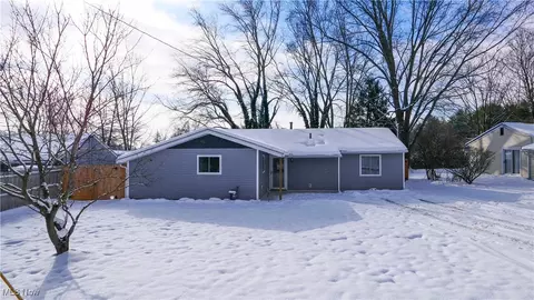 2648 Notle St, Streetsboro, OH 44241