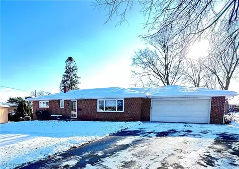 934 Fenwick Pl, Wooster, OH 44691