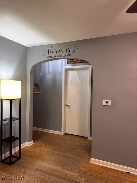 Entry Way - 1134 Bell Ave, Elyria, OH 44035 photo 1 of 1