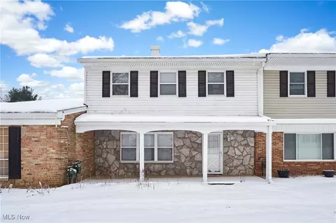 2159 Beechtree Dr, Uniontown, OH 44685