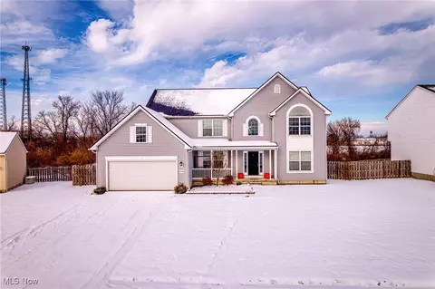32948 Pennsylvania Dr, North Ridgeville, OH 44039