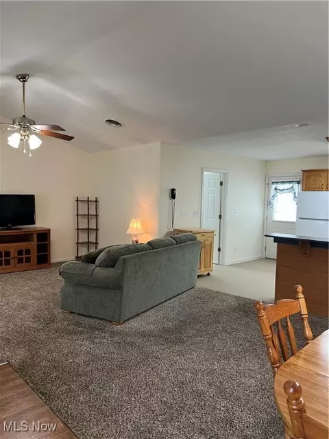 4805 Carpenter Rd, Ashtabula, OH 44004 photo 8