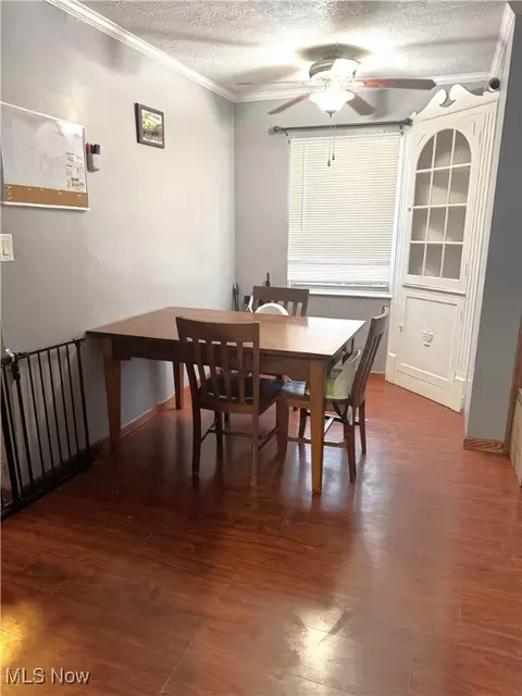 Dining - 601 Cornell Ave, Elyria, OH 44035 photo 1 of 2