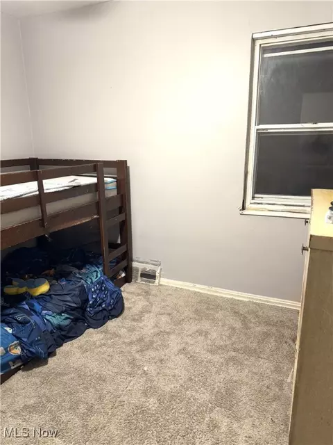 Bedroom - 601 Cornell Ave, Elyria, OH 44035 photo 5 of 8