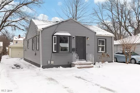 1256 E 343rd St, Eastlake, OH 44095