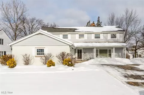 24701 Wimbledon Rd, Beachwood, OH 44122