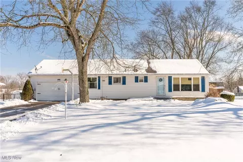 1060 Richard Ave SW, Massillon, OH 44647