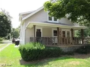 196-198 E Prospect St, Painesville, OH 44077