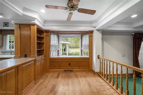 Entry Way - 3850 Jaycox Rd, Avon, OH 44011 photo 1 of 2
