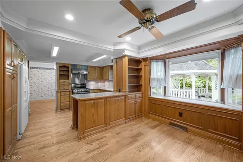 Kitchen - 3850 Jaycox Rd, Avon, OH 44011 photo 1 of 4
