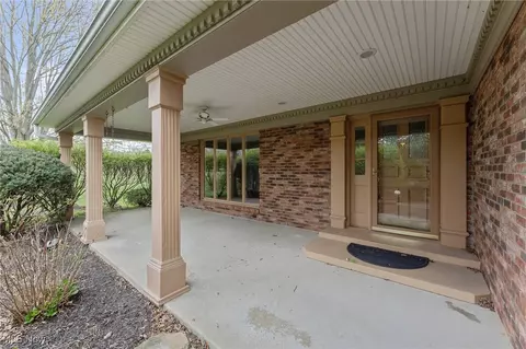 Exterior - 3850 Jaycox Rd, Avon, OH 44011 photo 2 of 5
