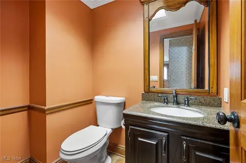Bath - 3850 Jaycox Rd, Avon, OH 44011 photo 1 of 3