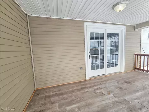 64 Poland Ave, Struthers, OH 44471 photo 5