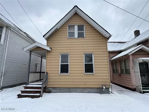 5012 Hamm Ave, Cleveland, OH 44127